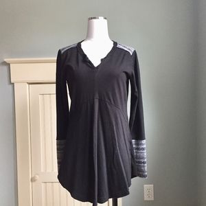 Mod-O-Doc Black Knit Tunic
